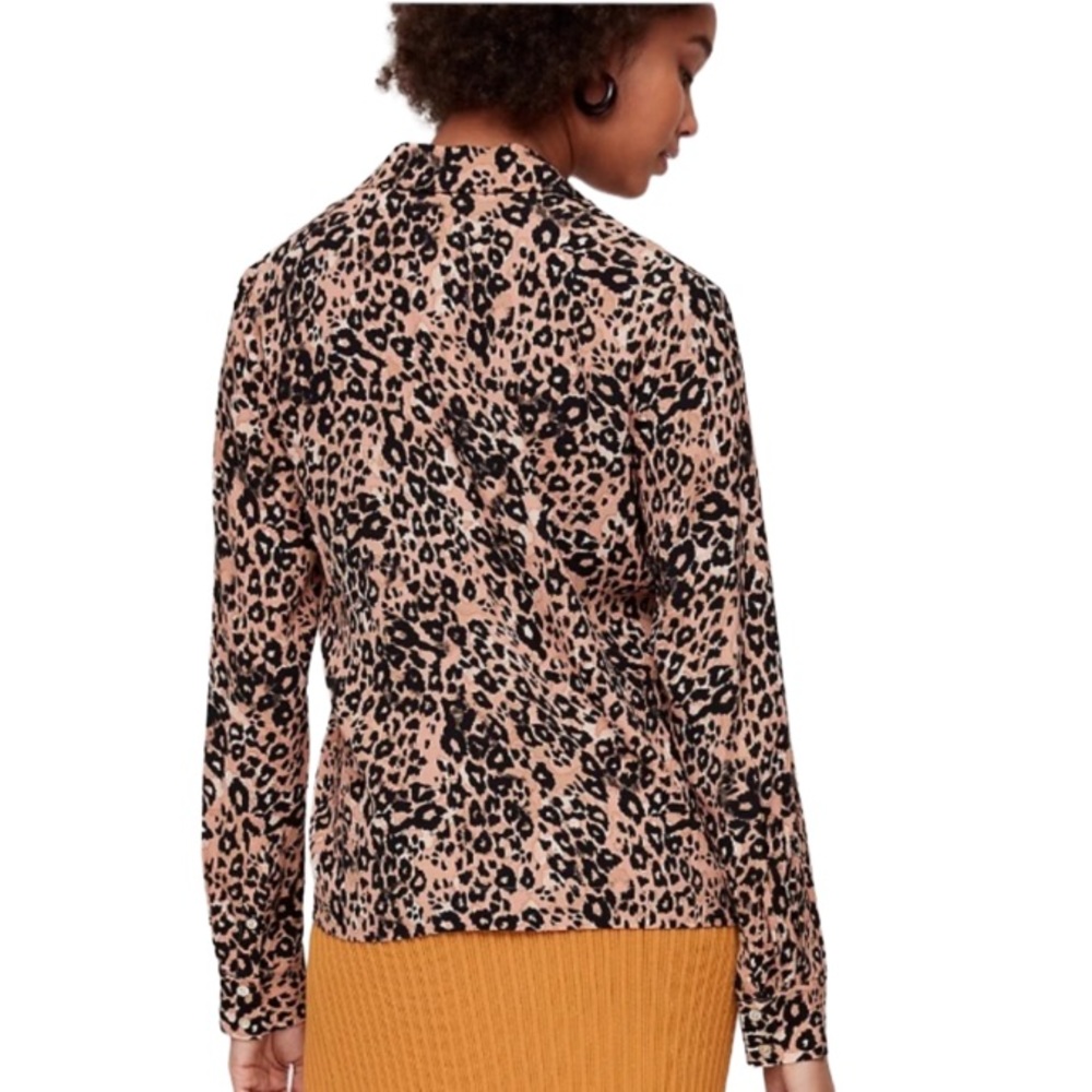 Aritzia Wilfred Emmeline Leopard Print Blouse - Picture 2 of 12